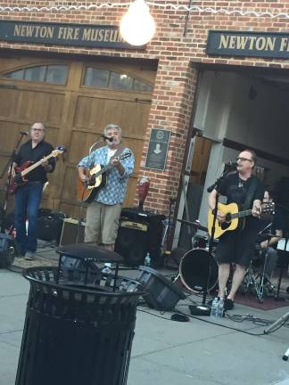Unsung Heroes entertained attendees