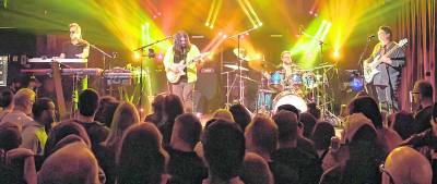 <b>Pink Talking Fish</b>