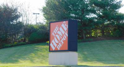 Where in Newton? Home Depot entrance, N Park Dr.