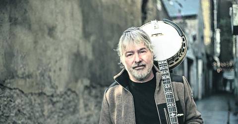 Béla Fleck’s BEATrio highlights weekend music lineup