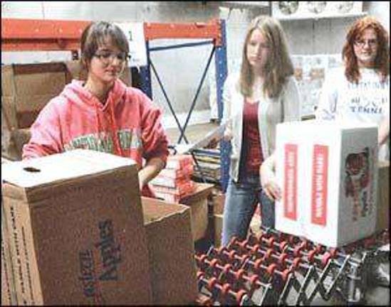 Kittatinny club gives back