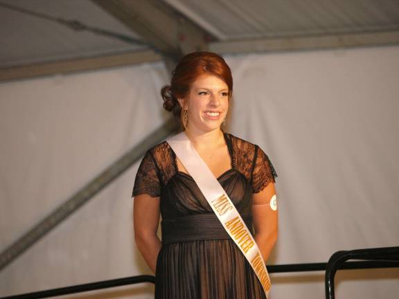Miss Andover 2013 Lauren Fischer.