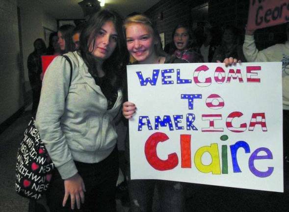 The Winfield girls, of Hampton welcoming Claire Bodio, of Meximieux, France.