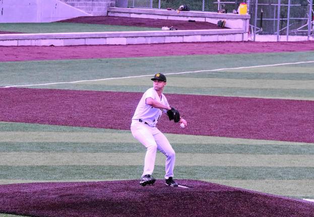 <b>MN3 Miners pitcher Rob Hensey pitched for six innings, resulting in four strikeouts.</b>