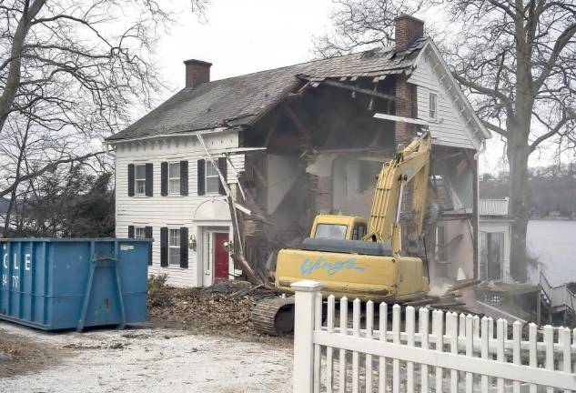 Oldest home in Lake Mohawk torn down