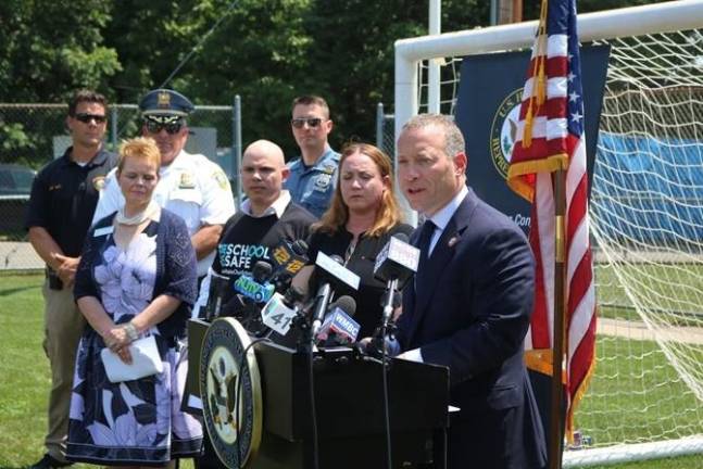 US Rep. Gottheimer announces bipartisan nationwide school safety legislation with the family of Alyssa Alhadeff, a victim of the Parkland, FL, school shooting. (Photo provided)