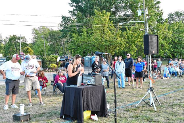 Photos: Braves Youth Football and Cheerleading Pep Rally