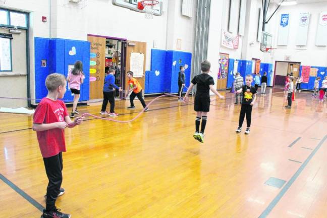 AH2 Byram Lakes Elementary School students jump rope in the gym Feb. 16 to raise funds for the American Heart Association. (Photos provided)