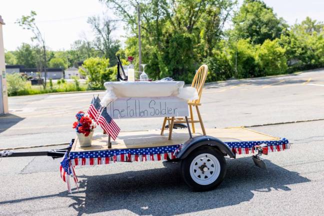 Newton marks Memorial Day with parade, ceremony