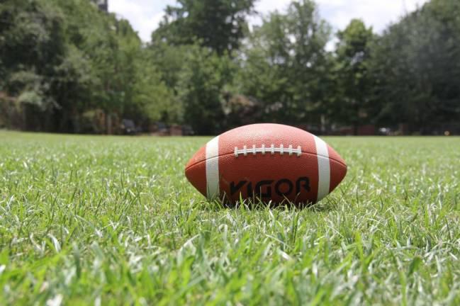 Football roundup: High Point tops Kittatinny, 14-7