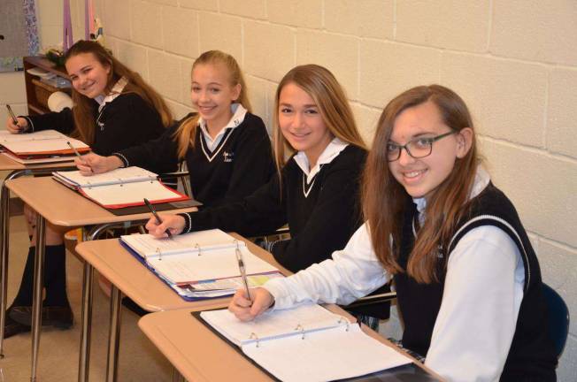 Pope John seniors win VFW essay contest