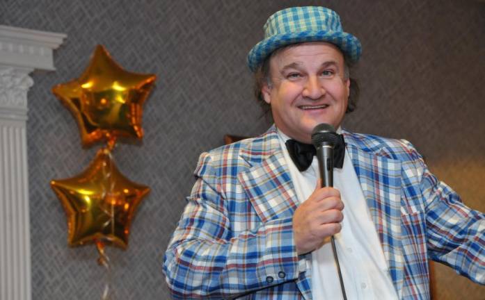 Comedian and actor Uncle Floyd Vivino will perform Friday, Feb. 10 in Oak Ridge.