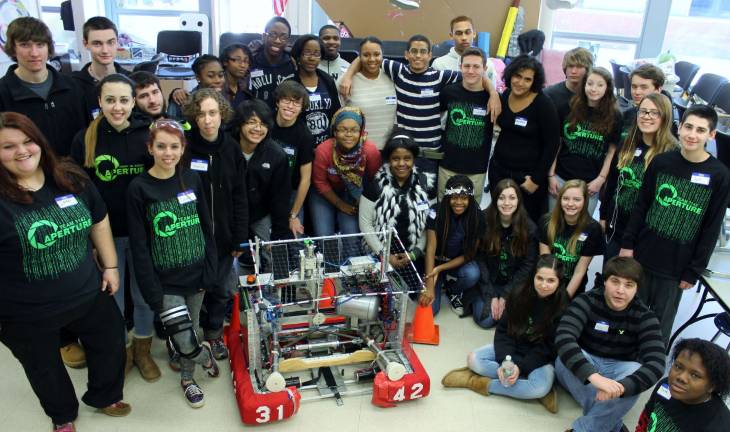 Newton Robotics Team hosts a mentoring meeting for East Orange Team 5310.