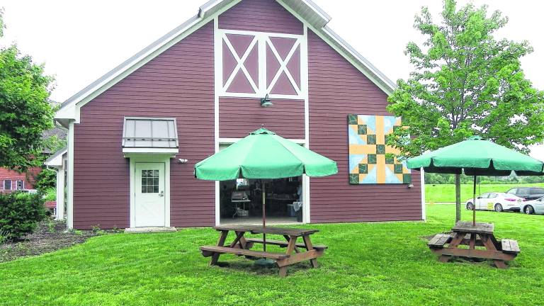 Sussex County Farmers and Crafters’ Market announces summer photo contes